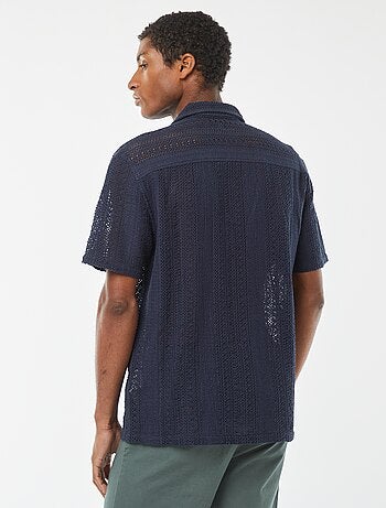 Camisa de manga curta em malha ajurada