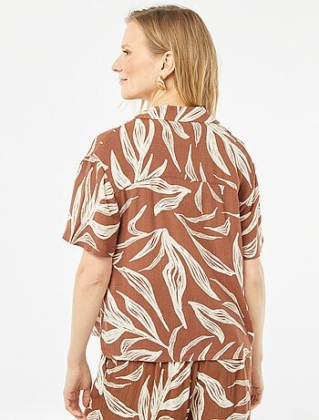 Camisa de manga curta em malha de crepe com motivo