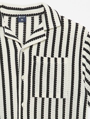 Camisa de manga curta em malha de croché