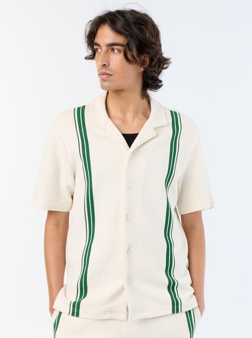 Camisa de manga curta em malha pesada - Kiabi Camisa de manga curta em malha pesada - Kiabi