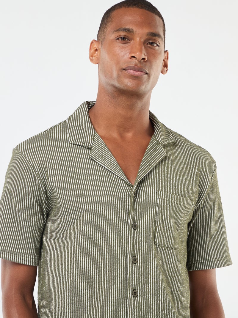 Camisa
 de manga curta em material tipo crepe Verde - Kiabi