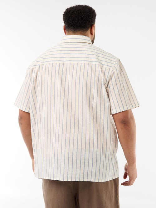 Camisa de manga curta leve com riscas - Kiabi