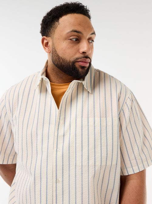 Camisa de manga curta leve com riscas - Kiabi