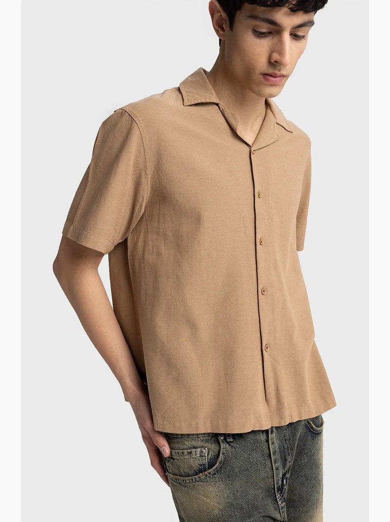 Camisa de manga curta regular fit giesto Greige - Kiabi