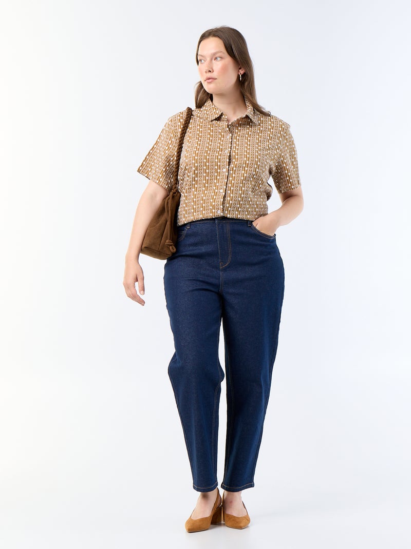 Camisa de mangas curtas com estampado bordado Castanho - Kiabi