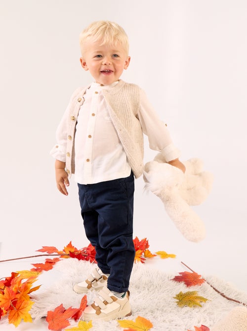 Camisa de material leve com gola mao - Kiabi Camisa de material leve com gola mao - Kiabi