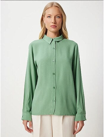 Camisa de popelina abotoada com colarinho istanbul