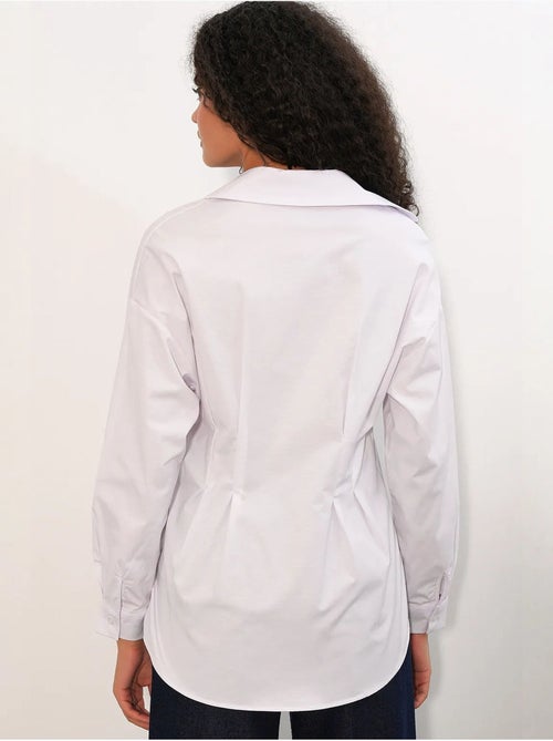 Camisa de popelina ajustada com fecho de botões à frente bdart - Kiabi Camisa de popelina ajustada com fecho de botões à frente bdart - Kiabi