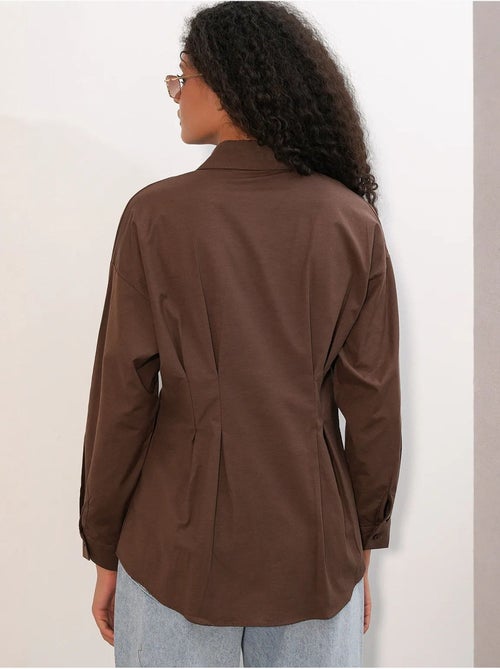Camisa de popelina ajustada com fecho de botões à frente bdart - Kiabi Camisa de popelina ajustada com fecho de botões à frente bdart - Kiabi