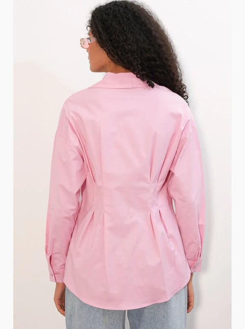 Camisa de popelina ajustada com fecho de botões à frente bdart - Kiabi Camisa de popelina ajustada com fecho de botões à frente bdart - Kiabi
