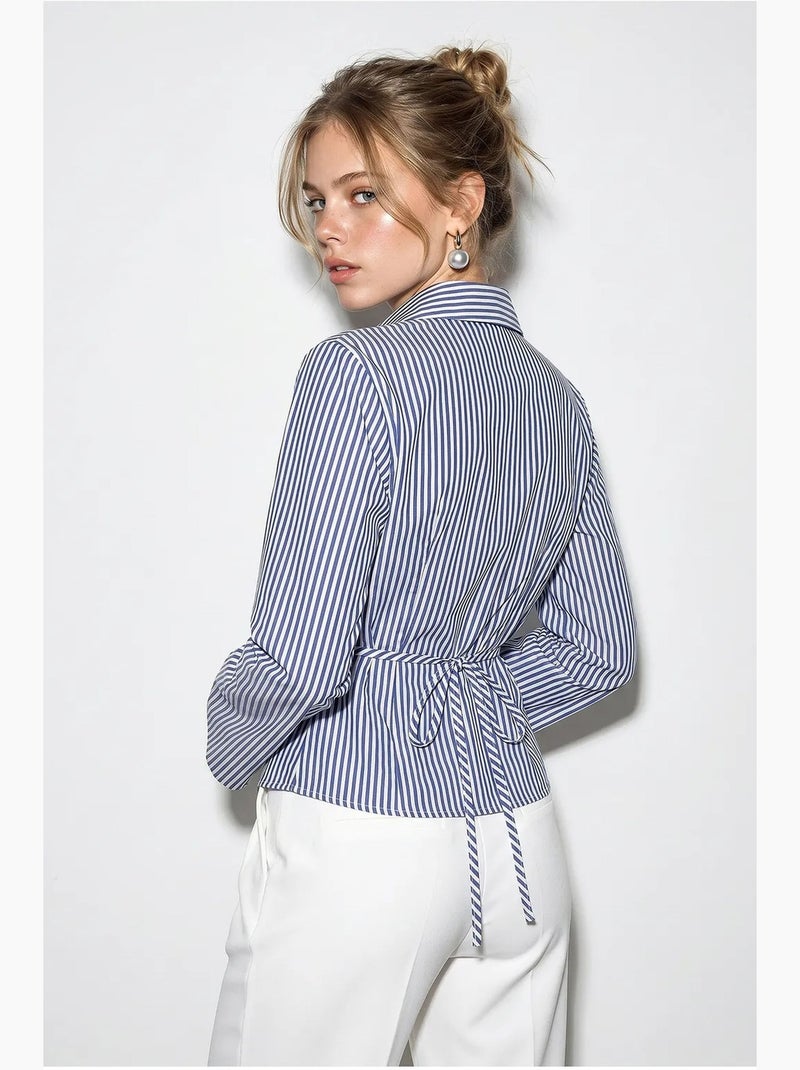 Camisa de popelina às riscas ajustada com detalhe de amarração lucci Azul-marinho - Kiabi
