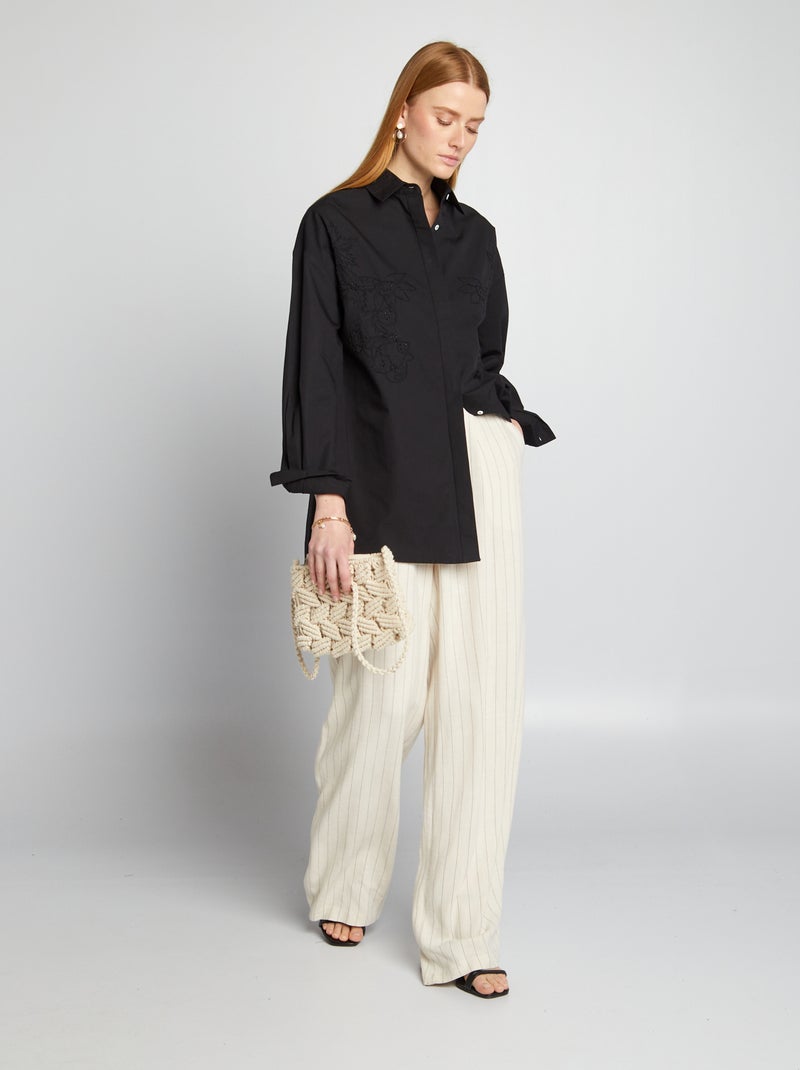 Camisa de popelina com bordados Preto - Kiabi