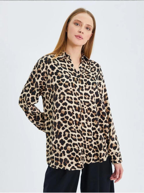 Camisa de popelina com estampado leopardo mixray - Kiabi Camisa de popelina com estampado leopardo mixray - Kiabi