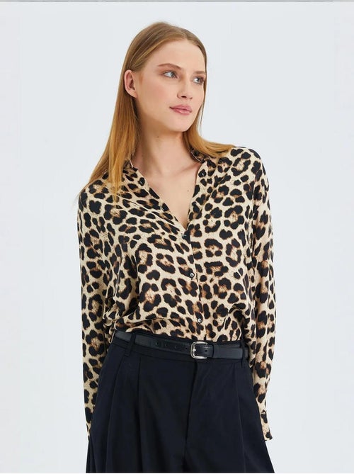 Camisa de popelina com estampado leopardo mixray - Kiabi Camisa de popelina com estampado leopardo mixray - Kiabi