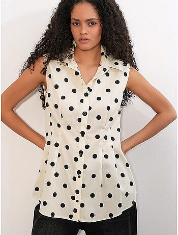 Camisa de popelina de bolinhas sem mangas de corte ajustado bdart