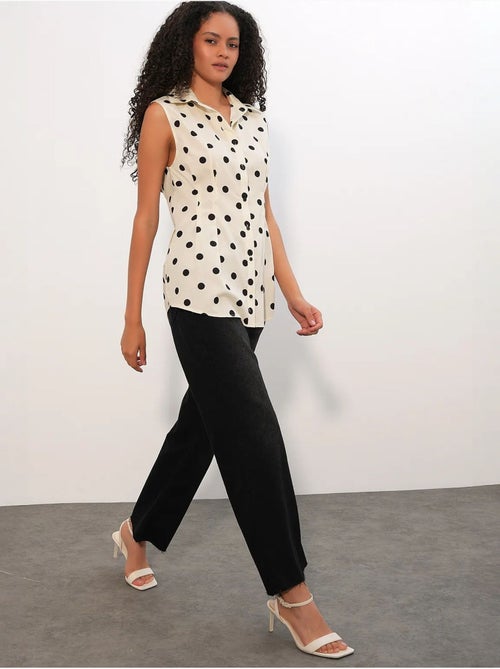 Camisa de popelina de bolinhas sem mangas de corte ajustado bdart - Kiabi Camisa de popelina de bolinhas sem mangas de corte ajustado bdart - Kiabi