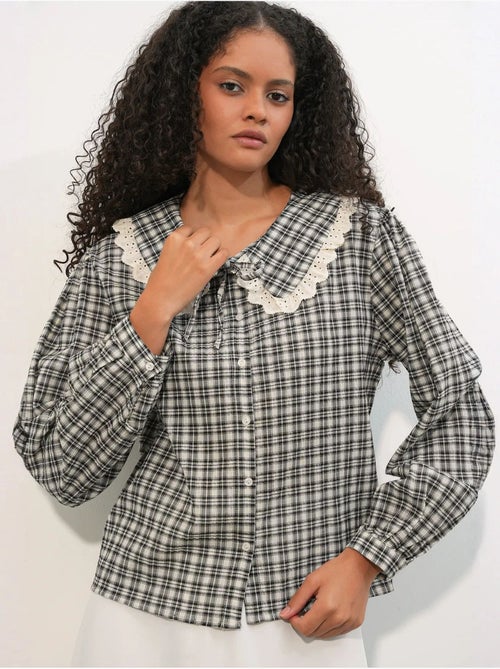 Camisa de popelina de viscose aos quadrados para mulher bdart - Kiabi Camisa de popelina de viscose aos quadrados para mulher bdart - Kiabi