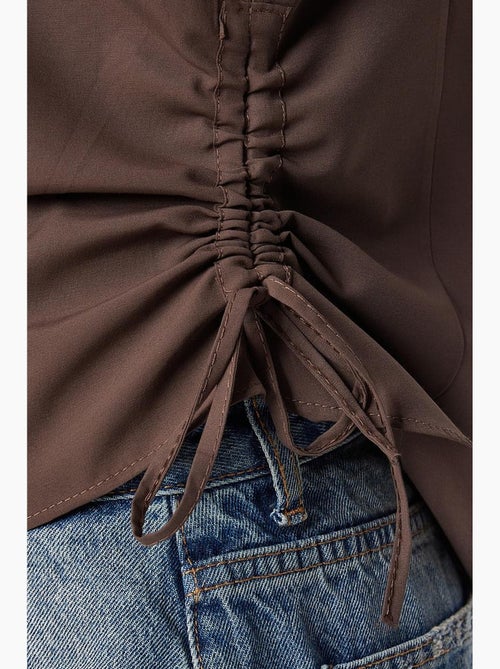 Camisa de popelina justa com detalhe franzido istanbul - Kiabi Camisa de popelina justa com detalhe franzido istanbul - Kiabi
