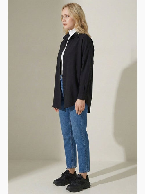 Camisa de popelina relaxed fit com fecho de botões bdart - Kiabi Camisa de popelina relaxed fit com fecho de botões bdart - Kiabi