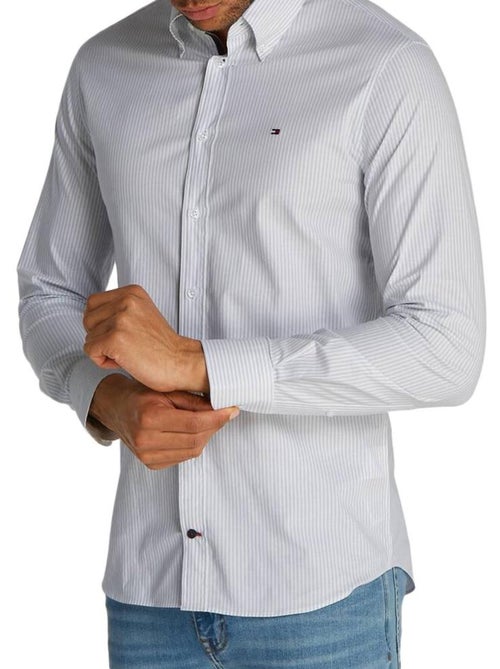 Camisa de Popelina Tommy Hilfiger para Homem Branca/Azul - Kiabi Camisa de Popelina Tommy Hilfiger para Homem Branca/Azul - Kiabi