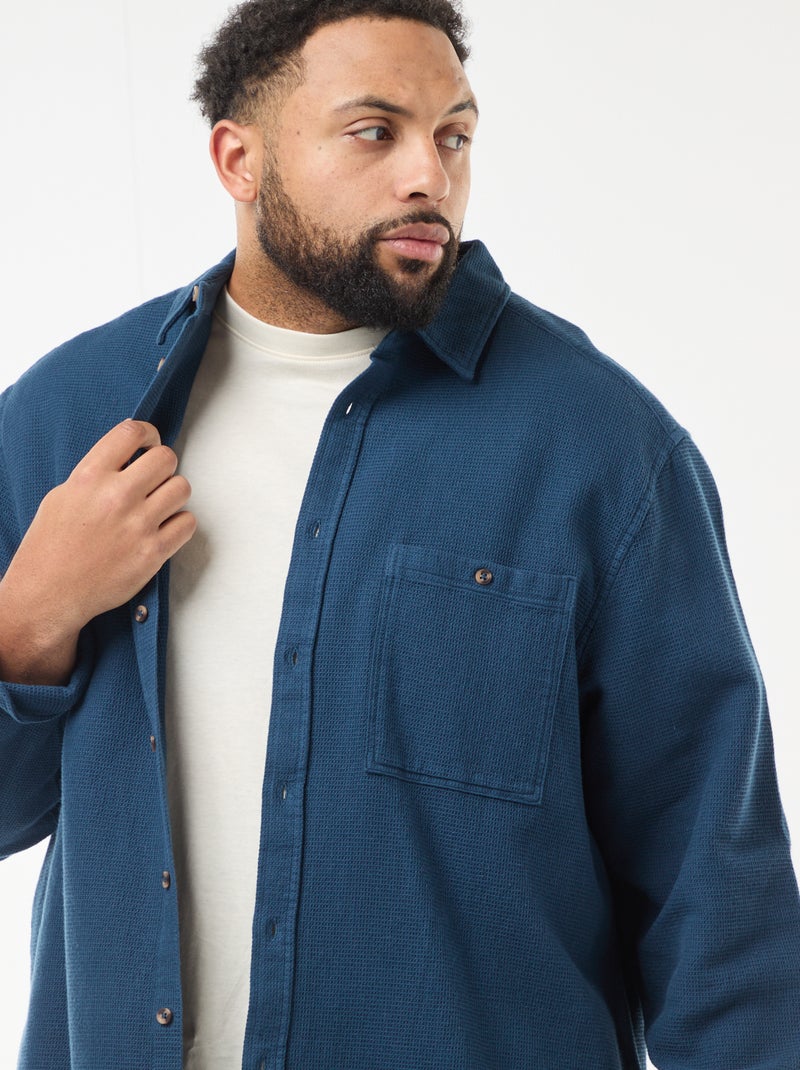 Camisa efeito gofrado lisa Azul - Kiabi