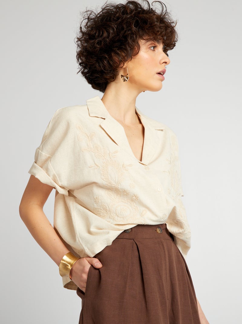 Camisa em linho com bordados BEGE - Kiabi