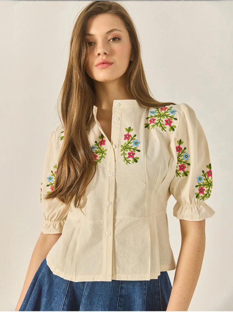 Camisa em linho com detalhe bordado floral e manga elástica lucci Bege-argila - Kiabi