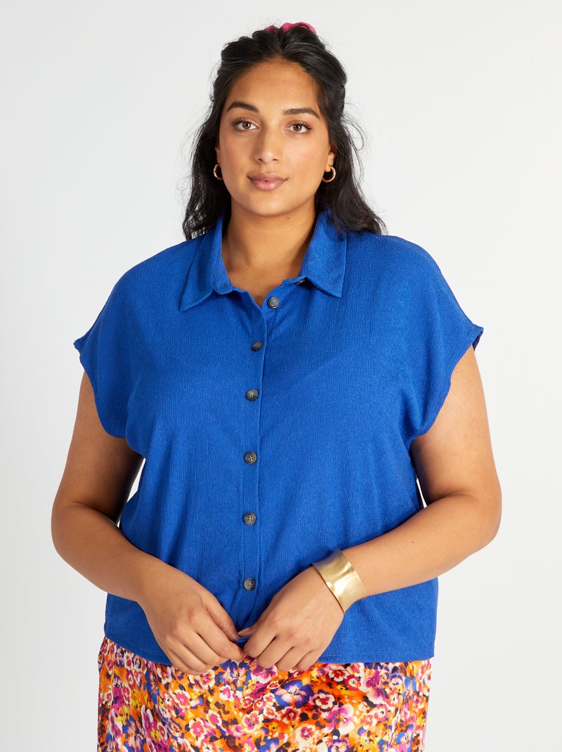 Camisa em malha crepe e mangas extra curtas AZUL - Kiabi