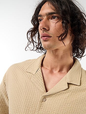 Camisa em malha waffle de manga curta