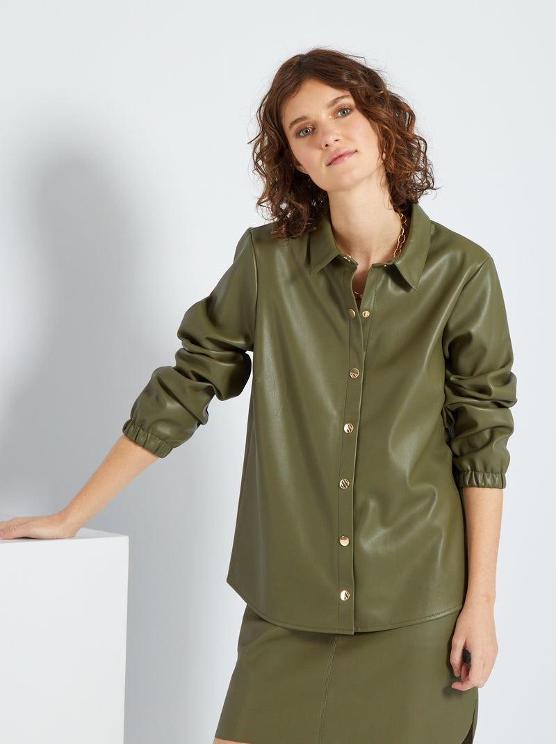 Camisa em pele sintética CAQUI - Kiabi