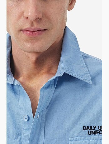 Camisa em popelina de algodão com estampagem de texto para homem giesto
