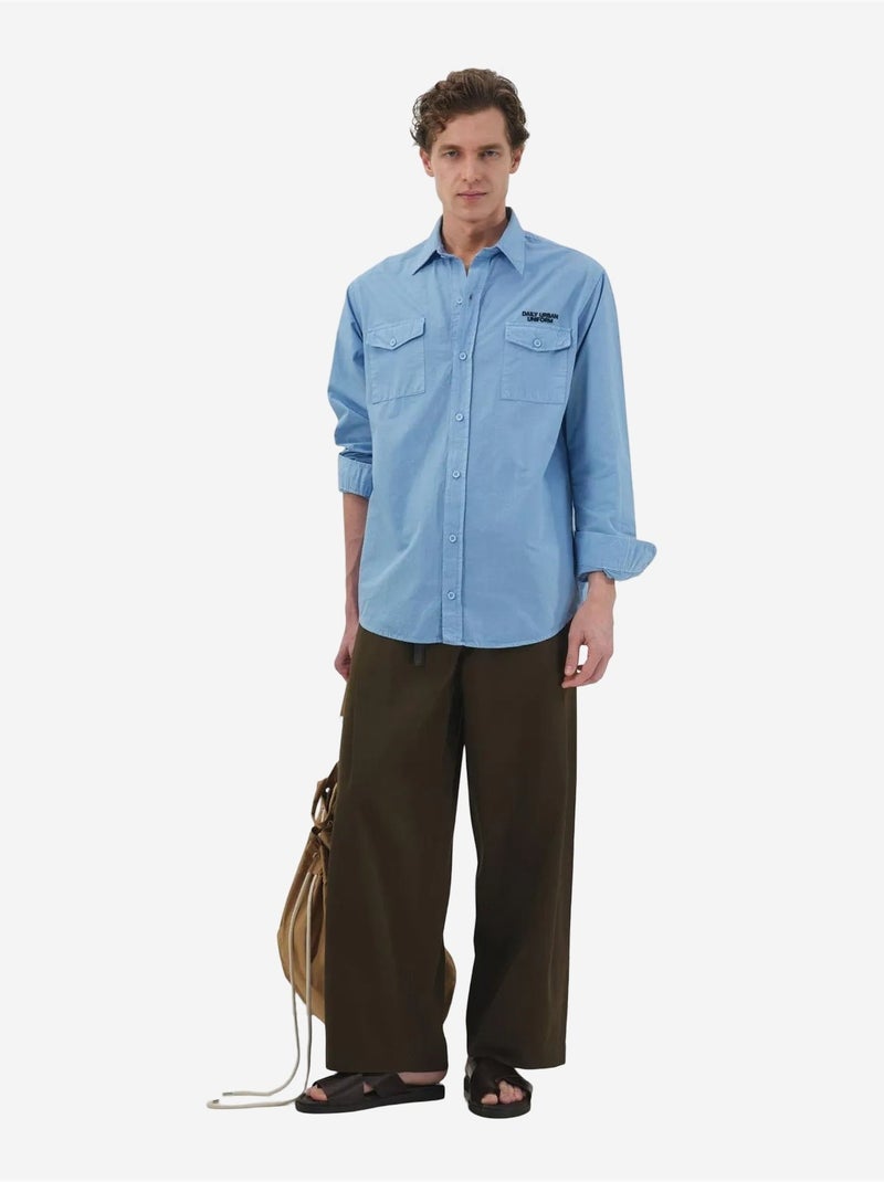 Camisa em popelina de algodão com estampagem de texto para homem giesto Azul claro - Kiabi