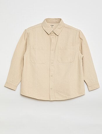 Camisa em sarja com 2 bolsos aplicados no peito