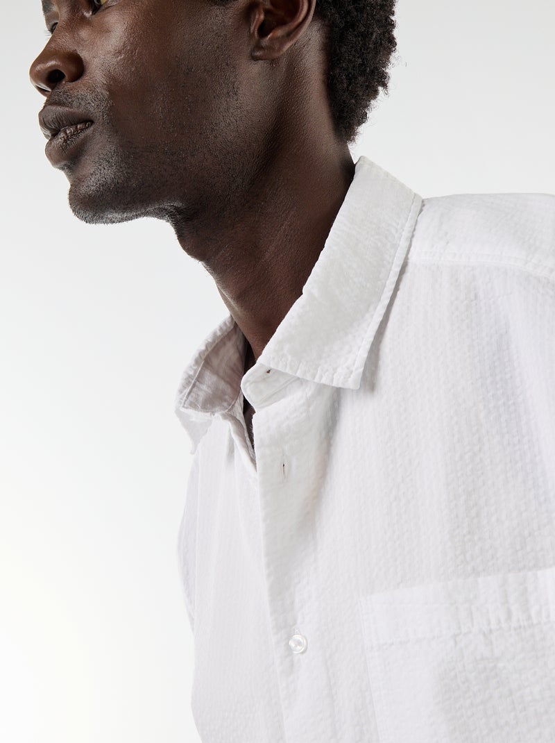 Camisa em seersucker de manga curta Branco - Kiabi