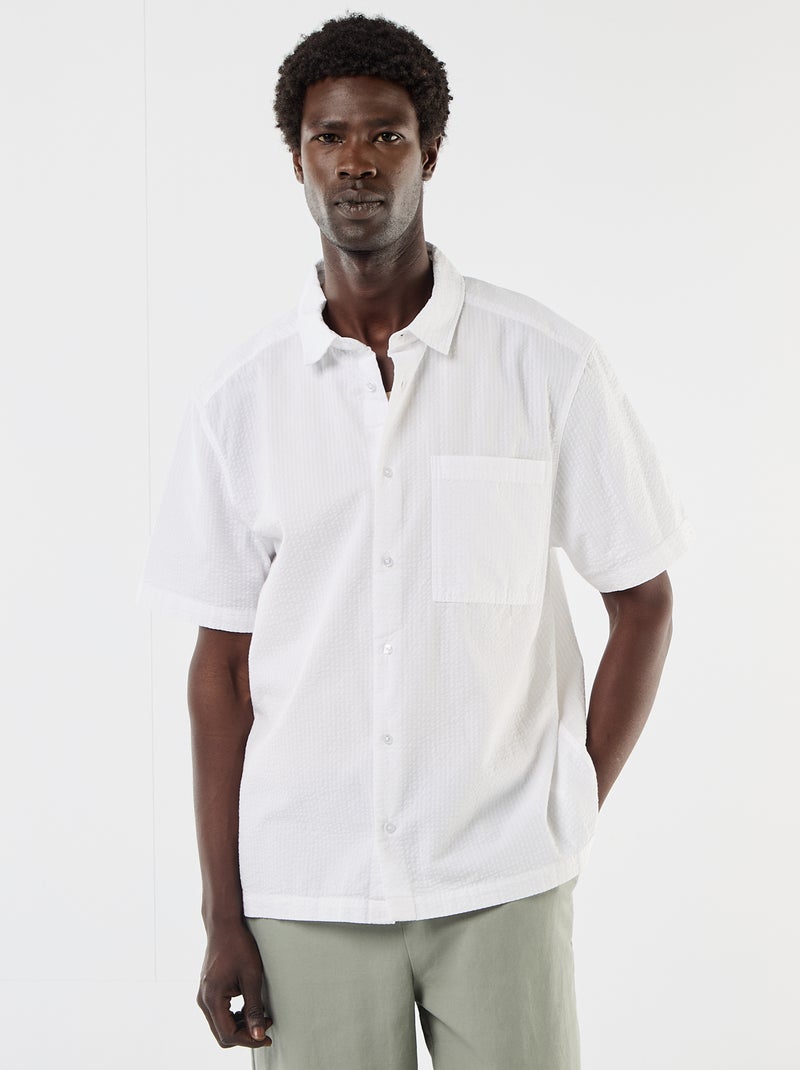 Camisa em seersucker de manga curta Branco - Kiabi