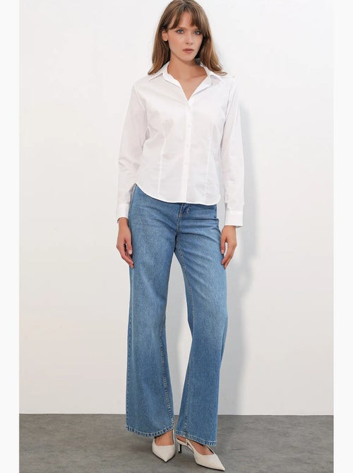 Camisa feminina bdart - Kiabi Camisa feminina bdart - Kiabi