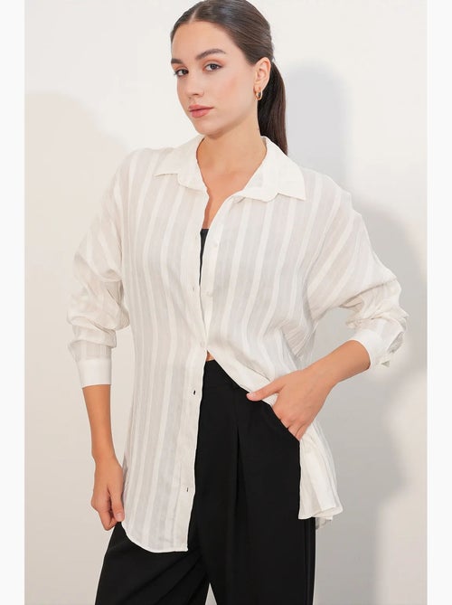 Camisa feminina bdart - Kiabi Camisa feminina bdart - Kiabi