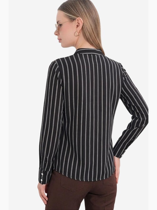 Camisa feminina bdart - Kiabi Camisa feminina bdart - Kiabi