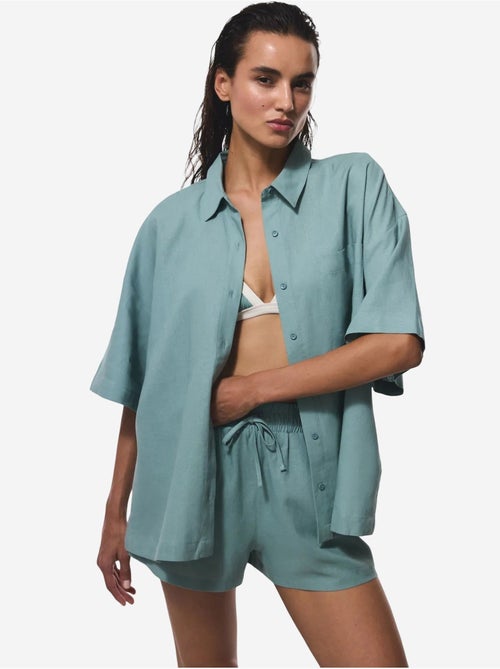 Camisa feminina com gola de camisa normal pl7l2d2s25iy penti - Kiabi Camisa feminina com gola de camisa normal pl7l2d2s25iy penti - Kiabi