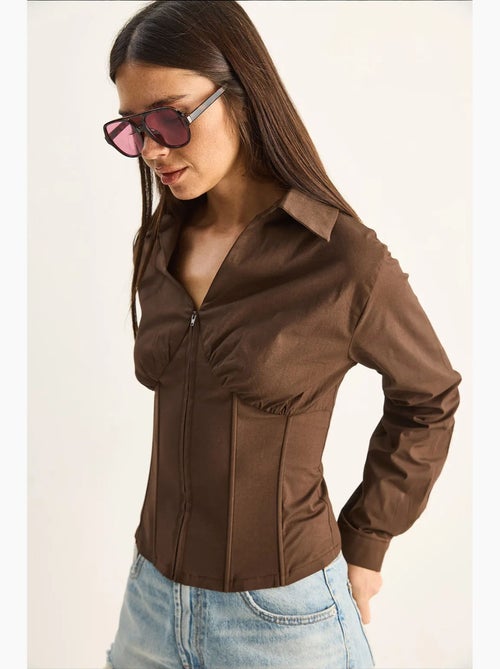 Camisa feminina de algodão e poliéster lucci - Kiabi Camisa feminina de algodão e poliéster lucci - Kiabi