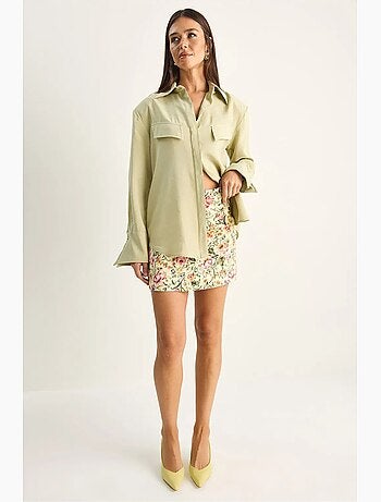 Camisa feminina de crepe tecido com corte regular lucci