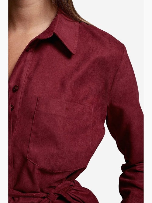 Camisa feminina de poliéster e viscose dilvin - Kiabi Camisa feminina de poliéster e viscose dilvin - Kiabi