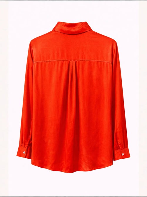 Camisa feminina de viscose e poliéster mixray - Kiabi Camisa feminina de viscose e poliéster mixray - Kiabi