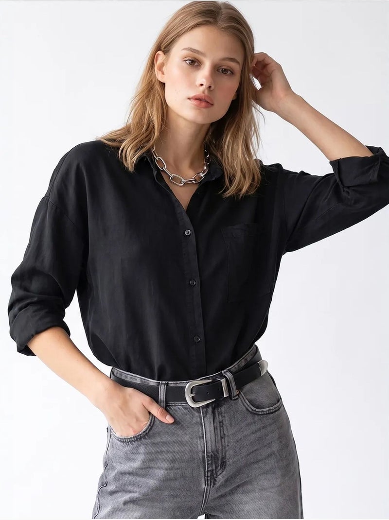 Camisa feminina em tencel mixray Preto - Kiabi