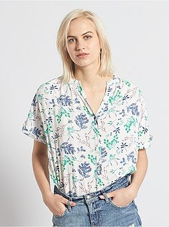 Camisa florida em viscose - Kiabi
