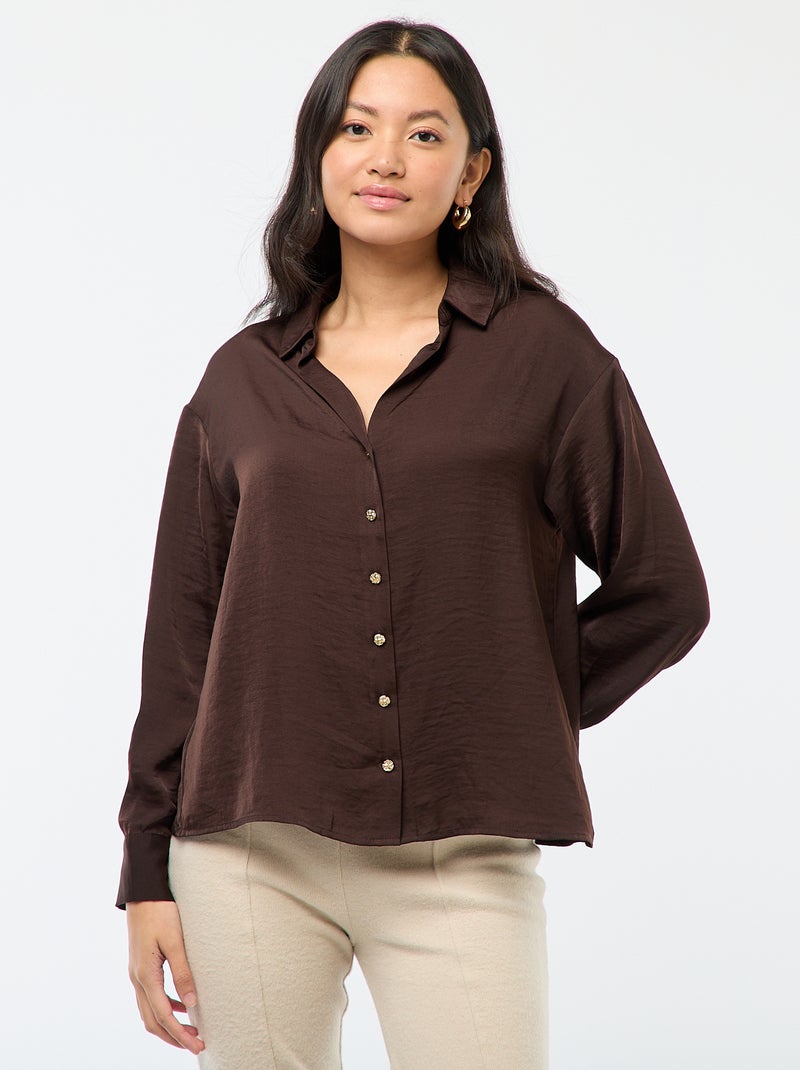 Camisa fluida acetinada com botões dourados Castanho - Kiabi