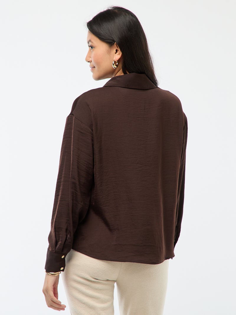 Camisa fluida acetinada com botões dourados Castanho - Kiabi