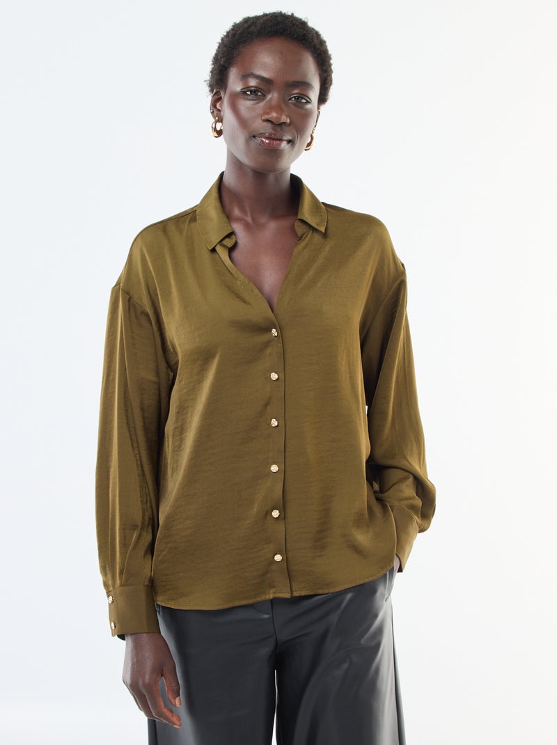 Camisa fluida acetinada com botões dourados Verde - Kiabi