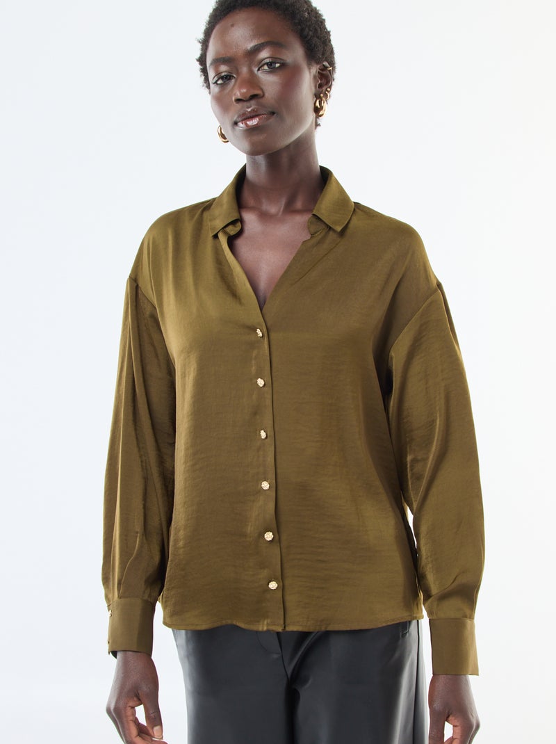 Camisa fluida acetinada com botões dourados Verde - Kiabi