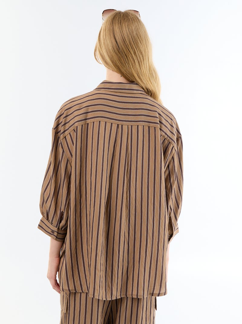 Camisa fluida às riscas com mangas balão Castanho escuro - Kiabi